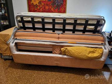 divano letto matrimoniale
