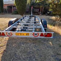 Carrello porta barche