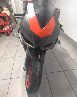 carena RSV4 cruciata