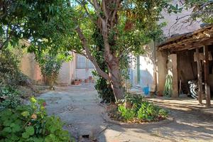 Casa indipendente con ampio giardino