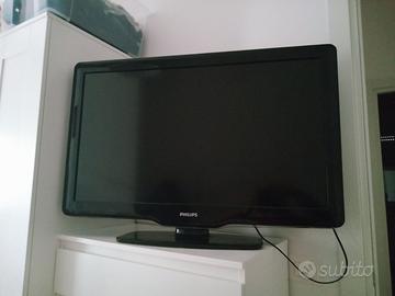 TV  PHILIPS NERO