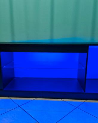 Mobile Tv con LED 