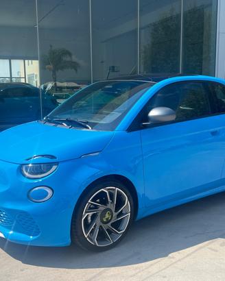 FIAT 500e ABARTH Scorpionissima