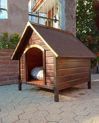 Cuccia in legno