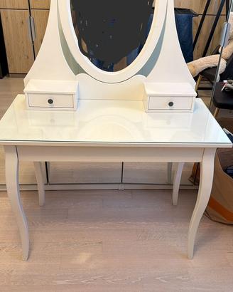 Specchiera ikea