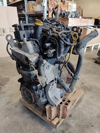Motore RENAULT CLIO 1150cc benzina del 2004