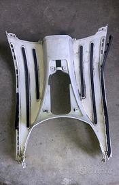 Pedana piaggio vespa gts 300