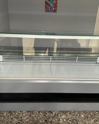 Vetrina refrigerata orizzontale gastro. pari nuovo