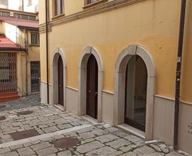 Ampio locale frazionabile in Via Pretoria