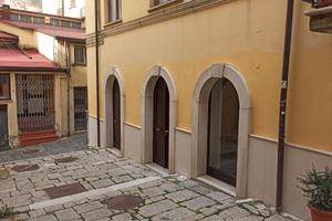 Locale deposito Via Caporella (Via Pretoria)