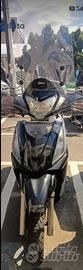  People Kymco 300 GTI 