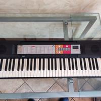 Tastiera Yamaha PSR-F50