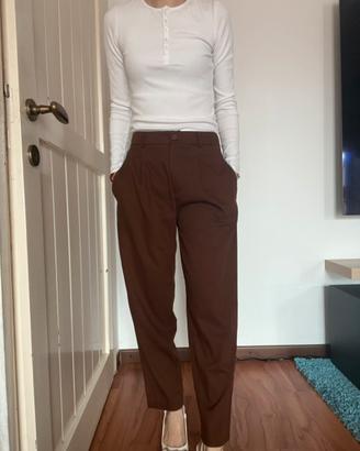 Pantaloni eleganti marrone – Motivi