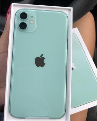 iPhone 11  verde acqua