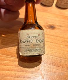 Mignon Grappa RASPO D'ORO MAGNOBERTA Gran Riserva