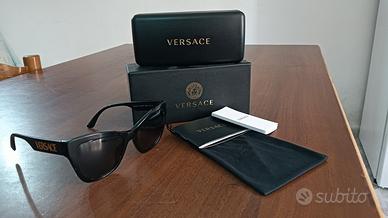 occhiali da sole versace