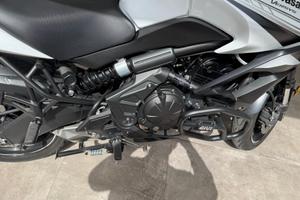moto Kawasaky versis 650