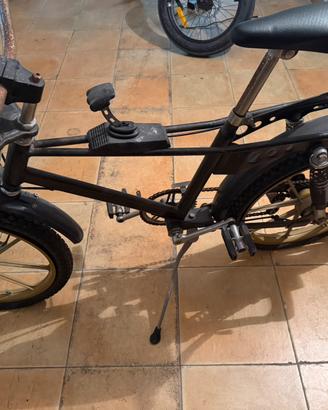 Bicicletta vintage anni 80 cross “saltafossi “