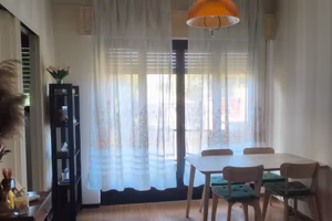 Bilocale in quartiere Po con box e cantina