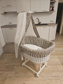 Culla in vimini per bambini marca Alvi