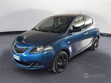 Lancia Ypsilon 1.0 FireFly 70cv Hybrid Gold