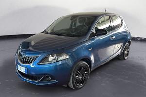 Lancia Ypsilon 1.0 FireFly 70cv Hybrid Gold