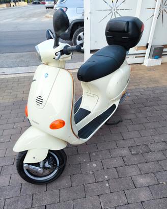 Vespa ET4 125 4T