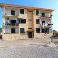 Ampio appartamento 400 mt dal mare