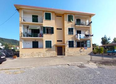 Ampio appartamento 400 mt dal mare