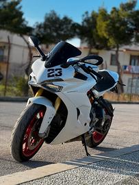Ducati Supersport 939 S , desmo effettuato.