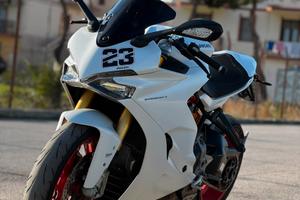 Ducati Supersport 939 S , desmo effettuato.