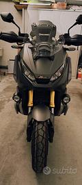 X-ADV 750 come nuovo