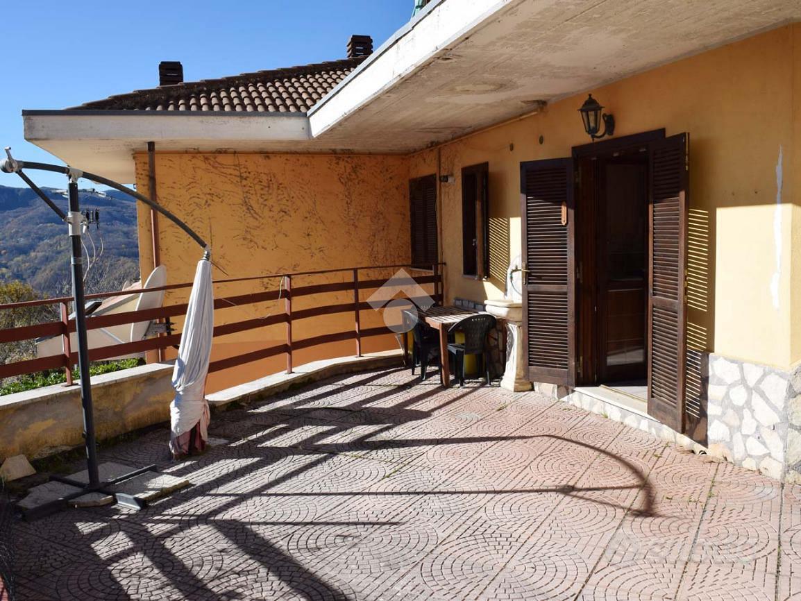 Apartment in Sante Marie, Santo Stefano - Vista 4