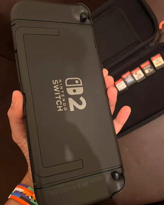 Nintendo Switch 2 + Custodia + Giochi
