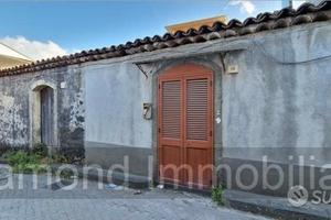 Casa singola 130mq a Linguaglossa