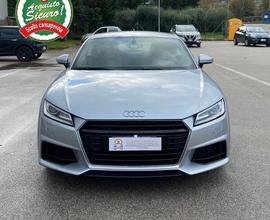 Audi TT Coupé 2.0 TDI ultra Design