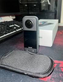 Insta360 X3 [NUOVA] + microSD 128gb San Disk