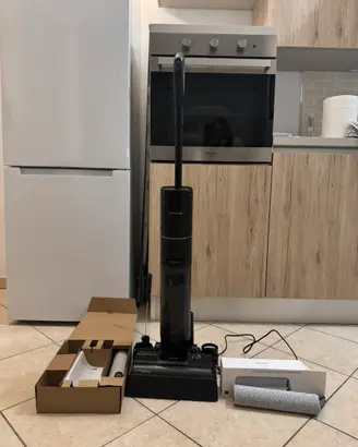 Dreame H12 Pro lavapavimenti con accessori