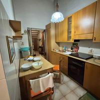 Cucina, tavoli, sedie, armadi, mobili in genere