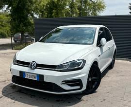 Volkswagen Golf 7.5 R-Line 2.0 TDI DSG