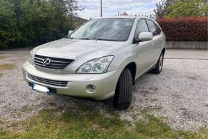 Lexus rx400h