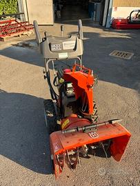 SPAZZANEVE HUSQVARNA 8T 5524