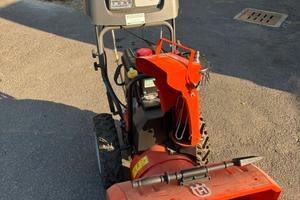 SPAZZANEVE HUSQVARNA 8T 5524