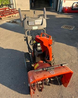SPAZZANEVE HUSQVARNA 8T 5524