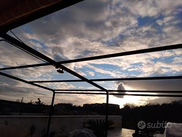 Tenda da sole retrattile