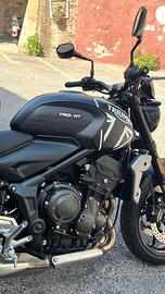 Triumph Triden 660