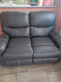 divano reclinabile 