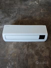 Split Interno ClimatizzatoreSamsung AR12TXHZAWKNEU