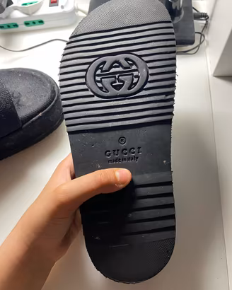 ciabatte gucci