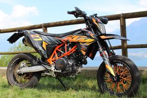 Ktm 690 smc-r 2020 Patente A2